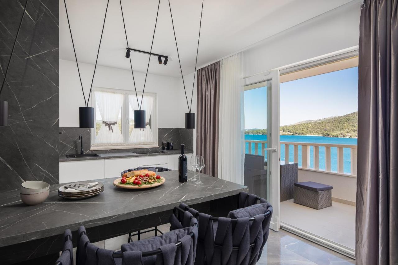Apartments Villa Maracella Marina Esterno foto