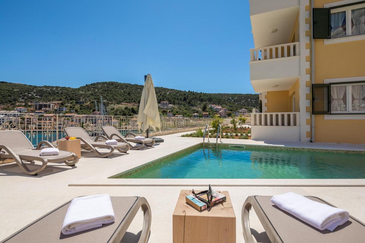 Apartments Villa Maracella Marina Esterno foto